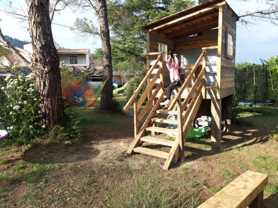 Chalet Banane Devant Piscine, A 6Km Du Festival De Piano De La Roque D'Antheron Rognes エクステリア 写真